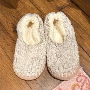 FP Sherpa Slip Ons